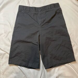 🐶🐶Boys French Toast size 16 gray shorts🐶🐶